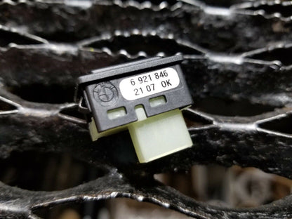 06 07 08 09 10 BMW 650i E63 Trunk Release Unlocking Control Switch Button OEM