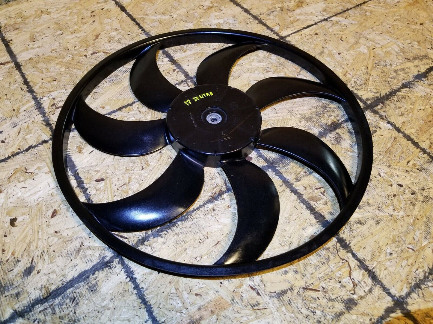 16 17 18 Nissan Sentra Radiator Cooling Fan Blade OEM 40k