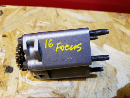 15 16 17 18 Ford Focus 2.0l Engine Oil Pump OEM 14k Miles