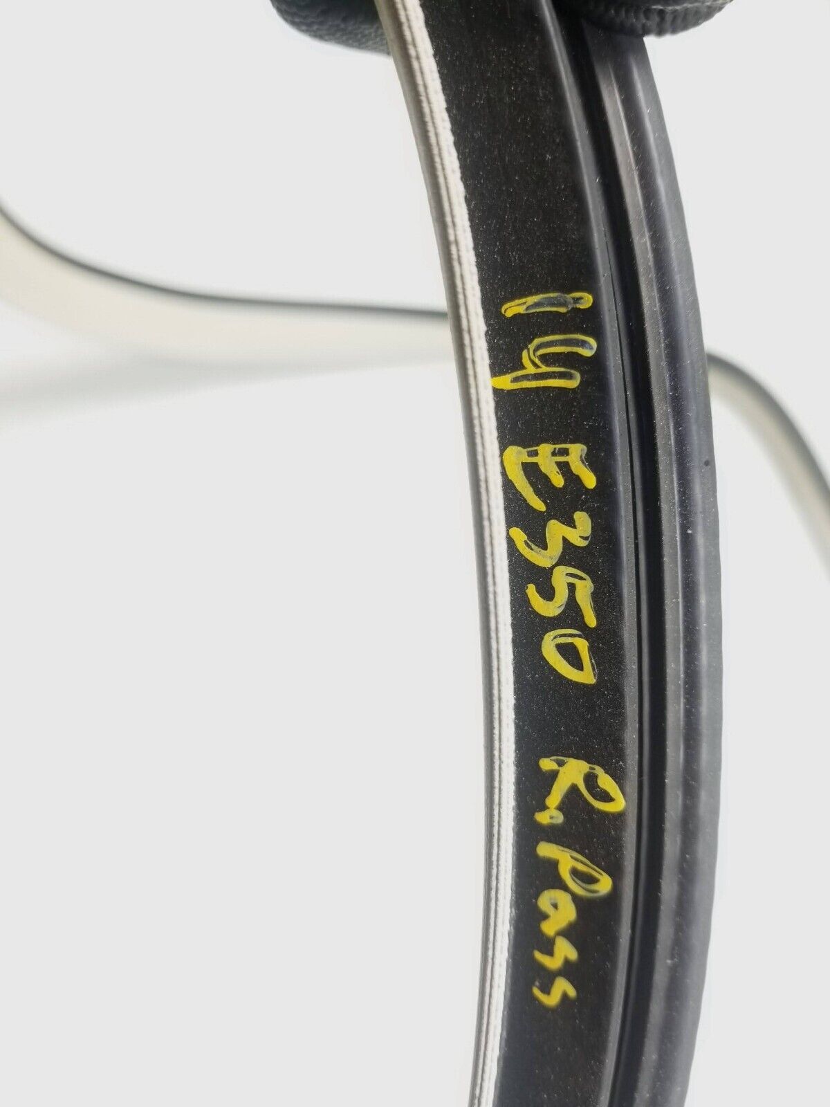 11 12 13 14 15 Mercedes E350 W212 Rear Door Weatherstrip Seal Passenger Side OEM