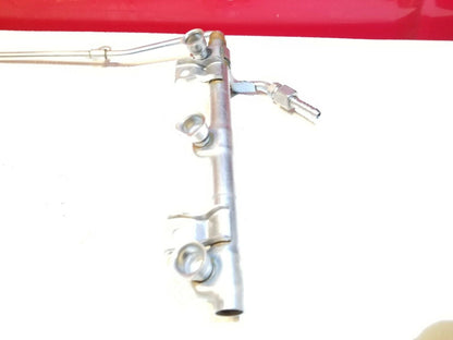 03 04 05 06 Audi A4 B6 3.0l Fuel Rail OEM