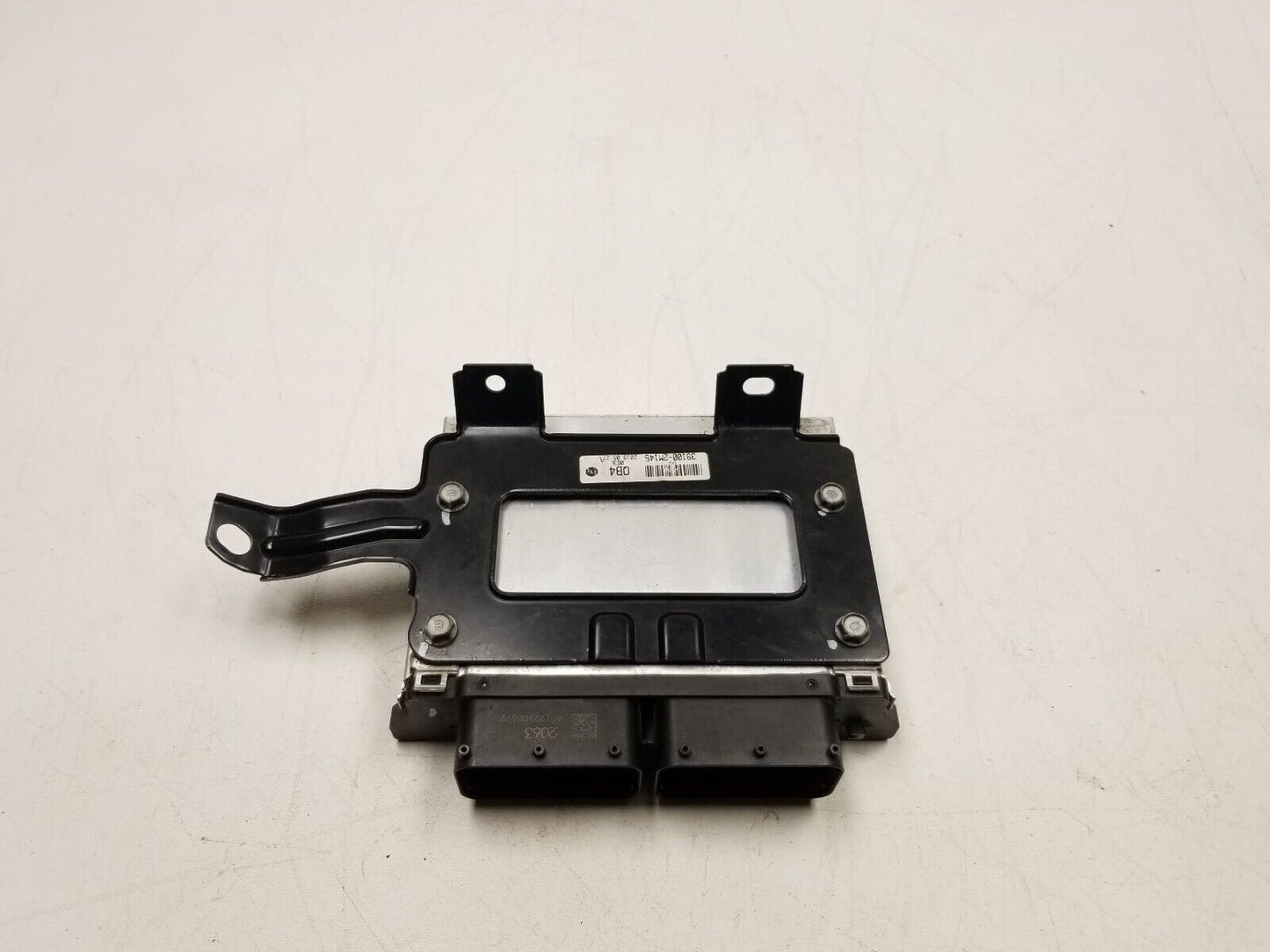 20 21 22 Hyundai Venue Ecu Ecm Engine Control Module 39100-2m145 1.6l OEM