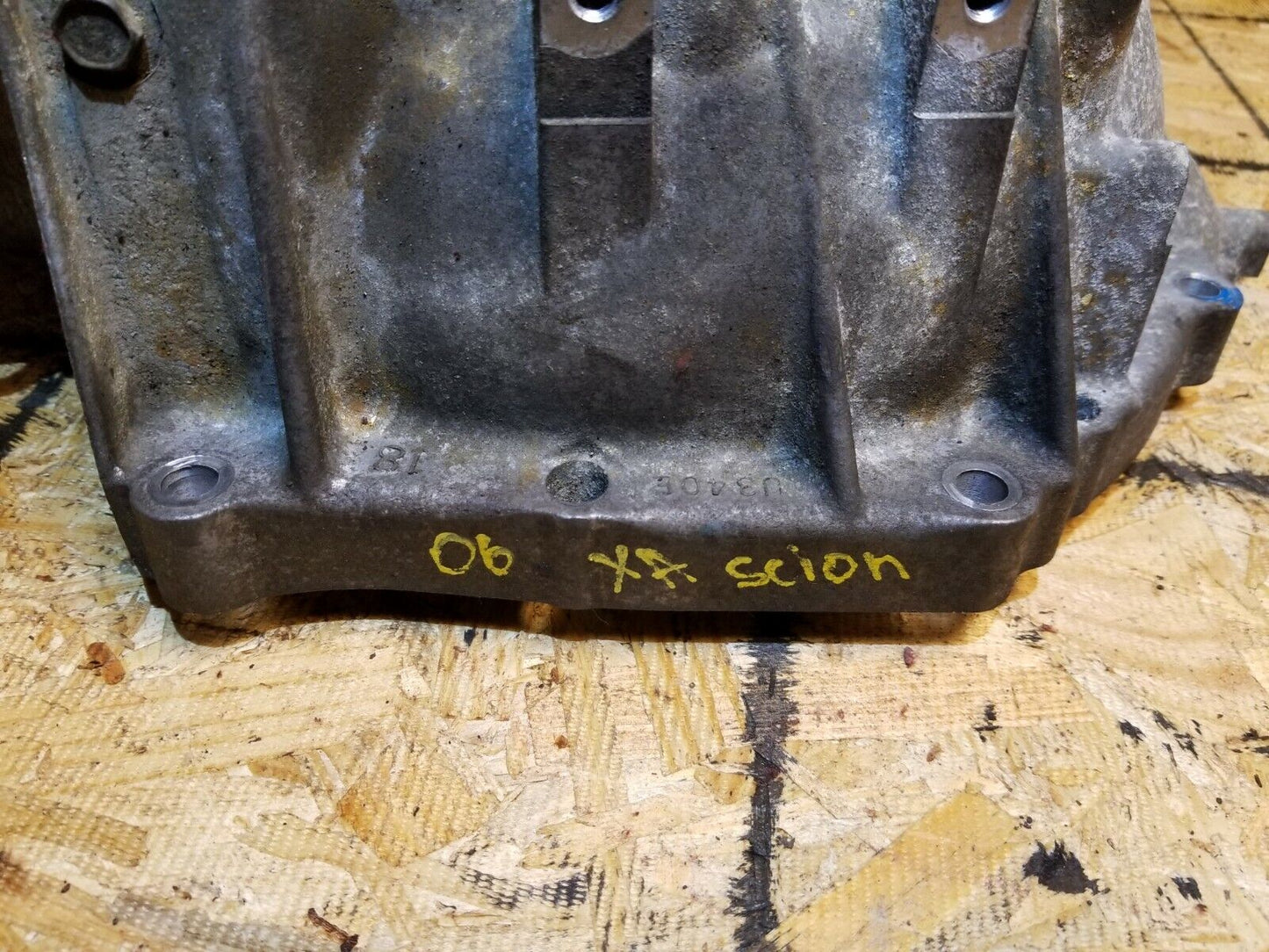 2004 2005 2006 Scion Xa Automatic Transmission Case Converter OEM