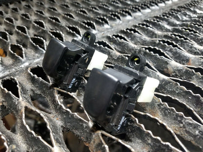 16 17 18 19 Nissan Rogue Rear Left & Right Door Window Switch 2pcs  OEM