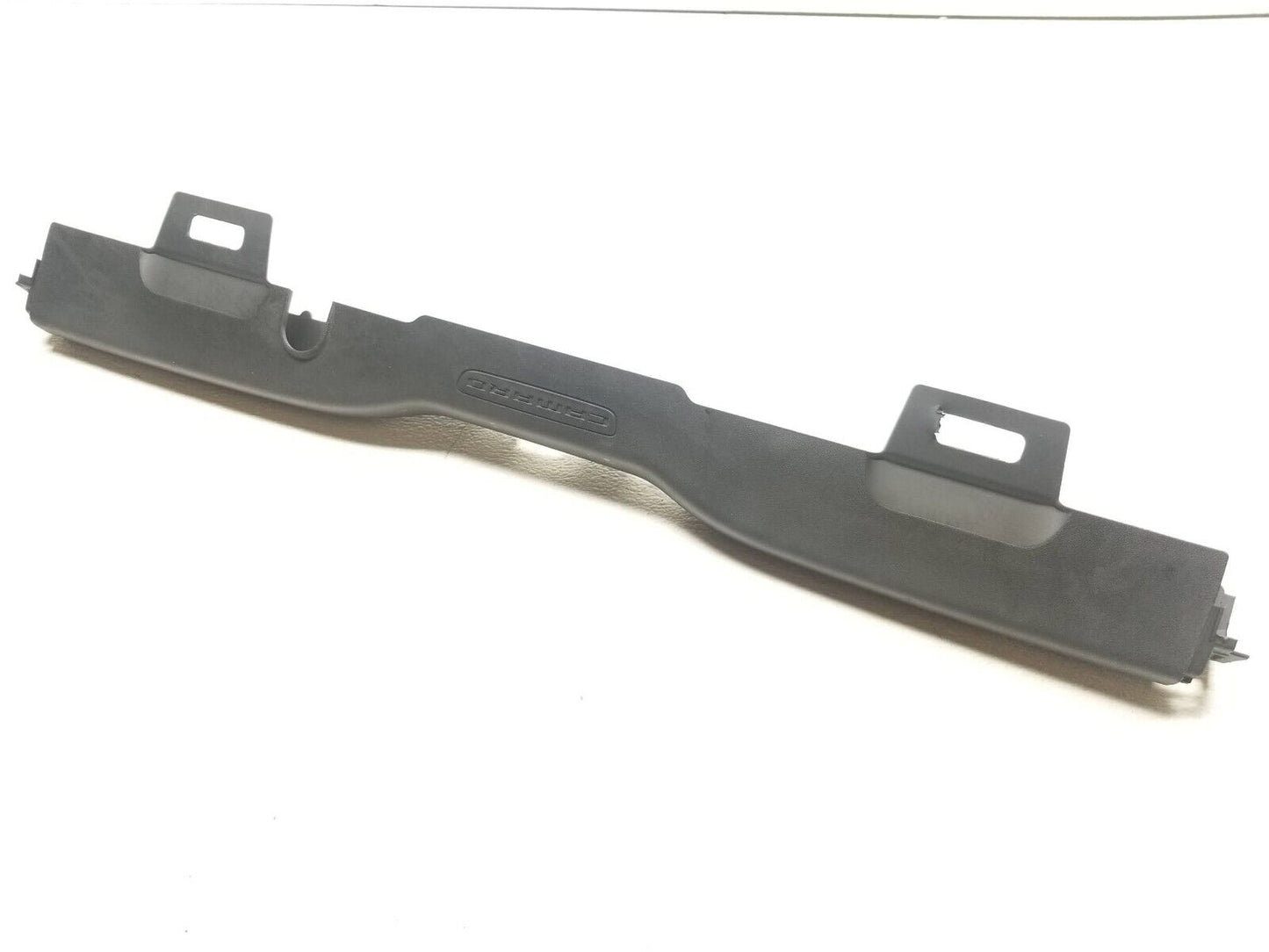 16 17 18 19 20 Chevrolet Camaro Interior Rear Trim Panel Bar 84336947 OEM