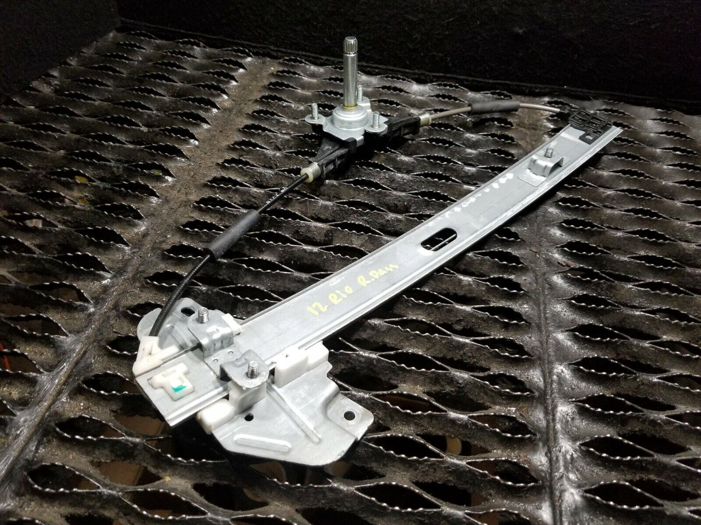 12 13 14 15 Kia Rio Rear Right Pass Door Window Regulator OEM 54k