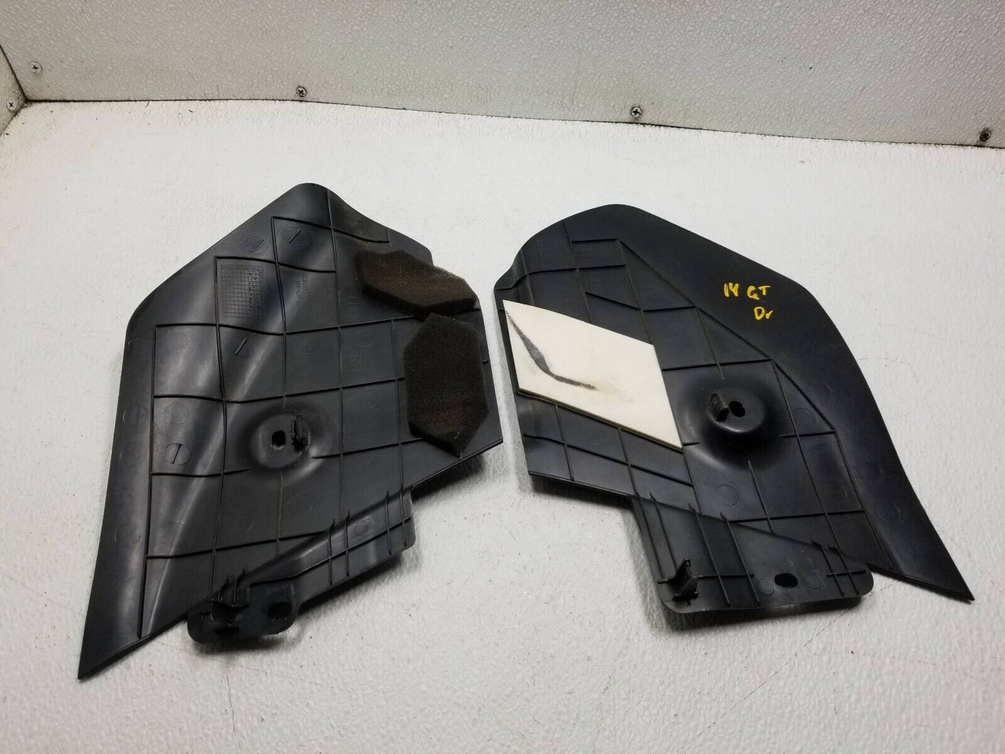 14 15 16 17 Hyundai Elantra Gt Center Console Cover Trim Left & Rigth Pair OEM