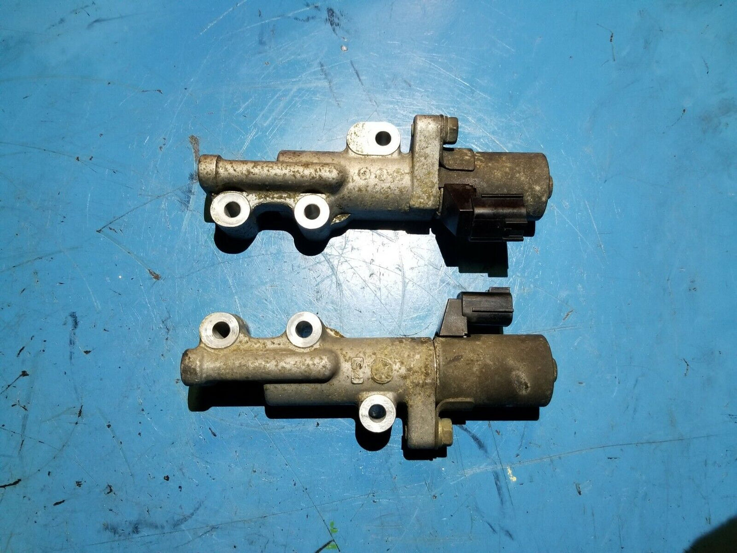 03 04 05 06 Nissan Maxima Vvt Variable Timing Valve 2pcs OEM 110k Miles