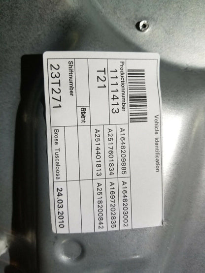 07 08 09 10 Mercedes R350 Front Right Pass Door Window Regulator Panel OEM