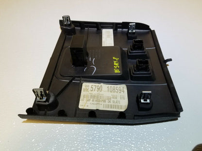 07 08 09 10 Jeep Grand Cherokee Srt8  Rear Seat Heated Switch W/ Trim Panel OEM