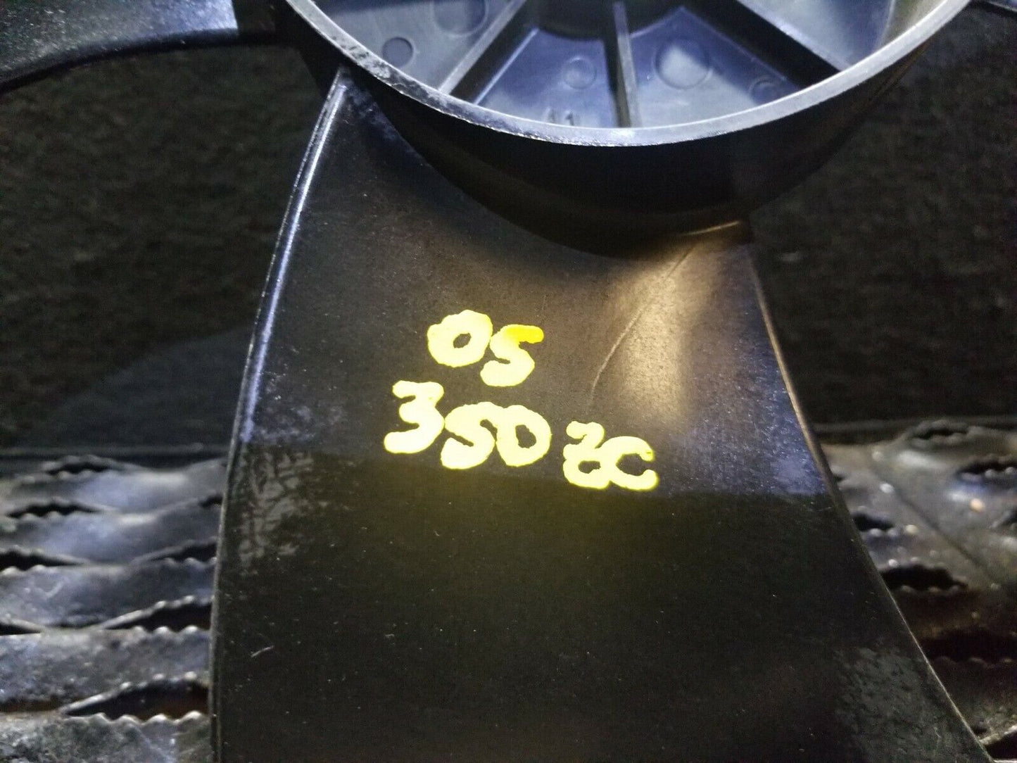 04 05 Nissan 350z Convertible Radiator Cooling Fan Blade OEM