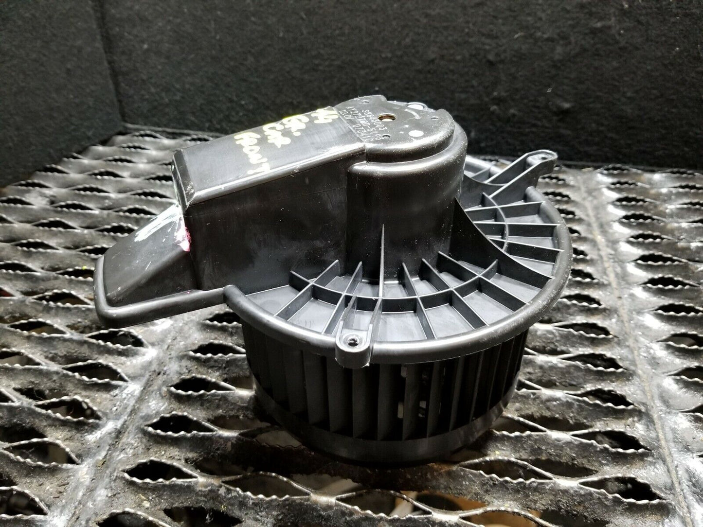 14 2014 Dodge Grand Caravan Front Blower Motor OEM