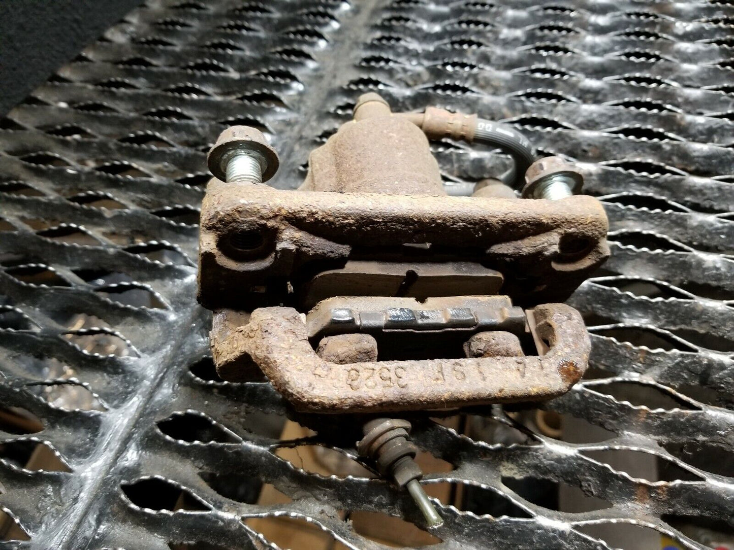 11 12 13 14 Nissan Juke Rear Brake Caliper Left Driver Side OEM