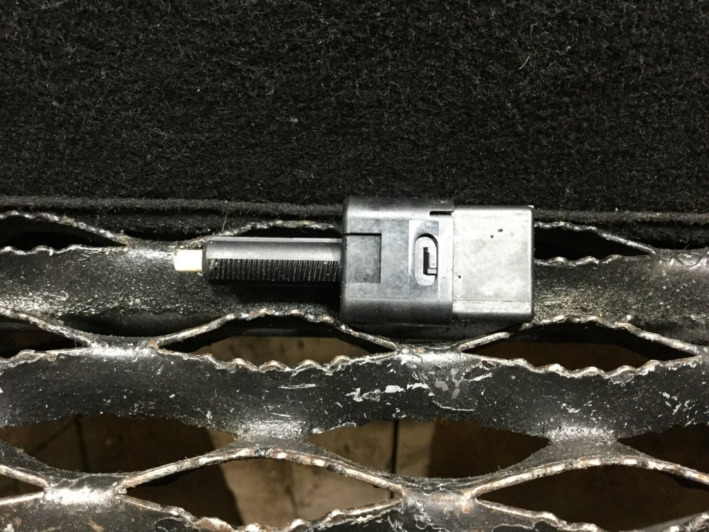 07 08 09 10 11 Nissan Sentra Brake Light Switch OEM D8