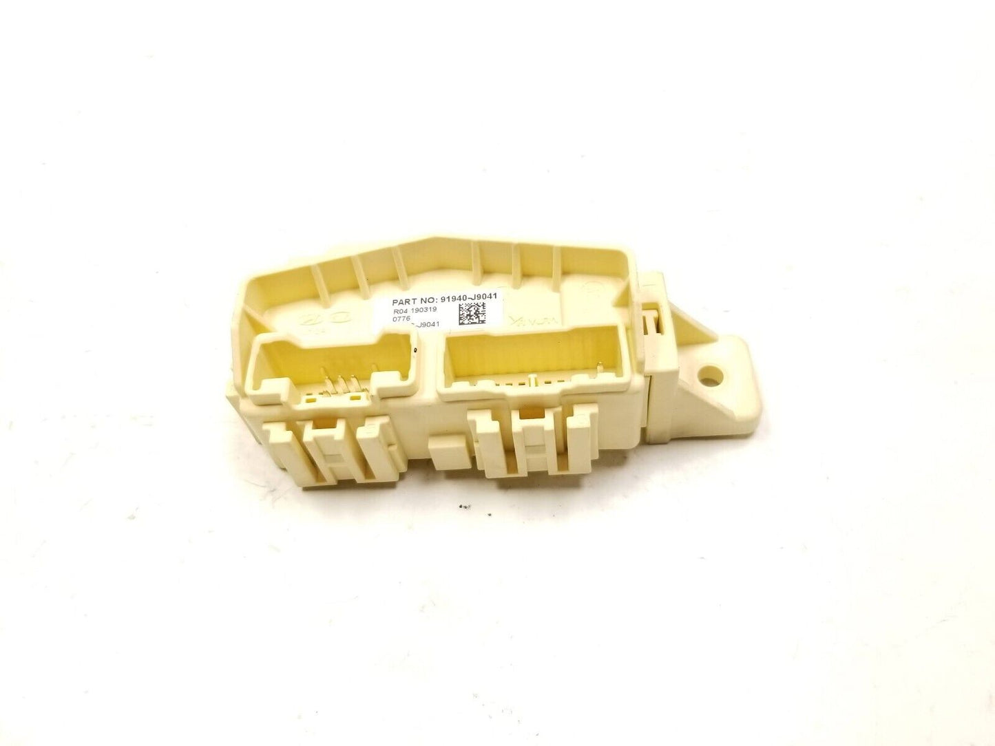 18-21 Hyundai Kona Fuse Box 91940-j9041 OEM 29k Miles