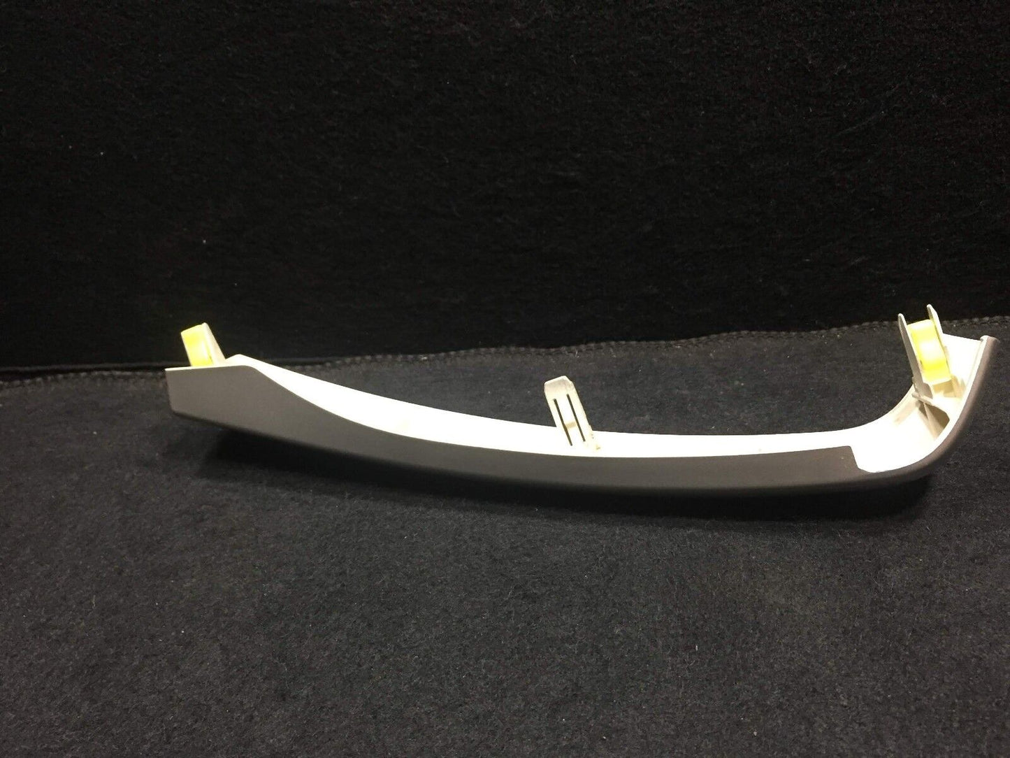 04 05 06 Scion Xa Lower Right Pass Side Finish Instrument Panel Trim OEM D18