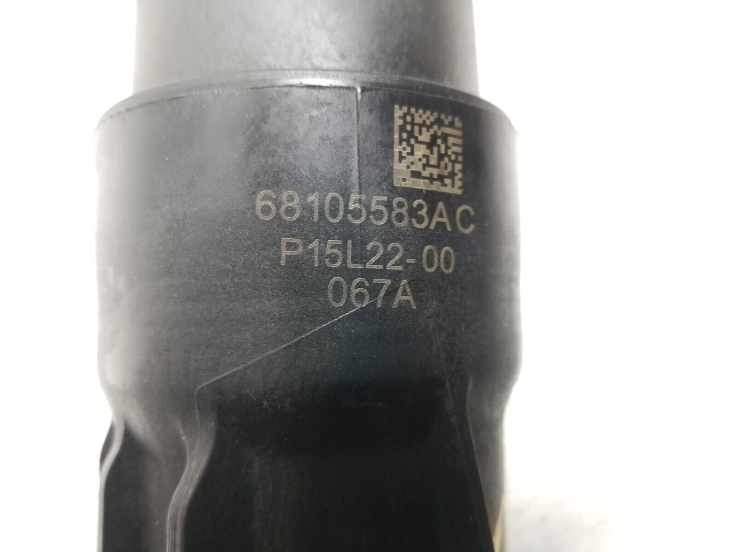 14 15 16 17 18 Jeep Cherokee Oil Filter Housing 68105583ac 3.2l V6 OEM