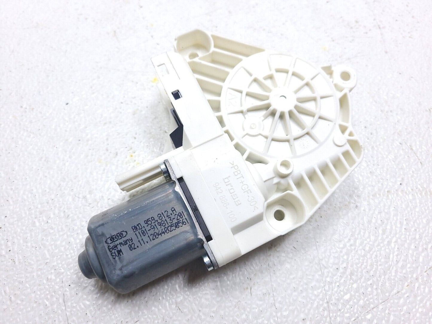 13 14 15 16 Audi A4 S4 Rear Door Window Motor Right Pass Side OEM