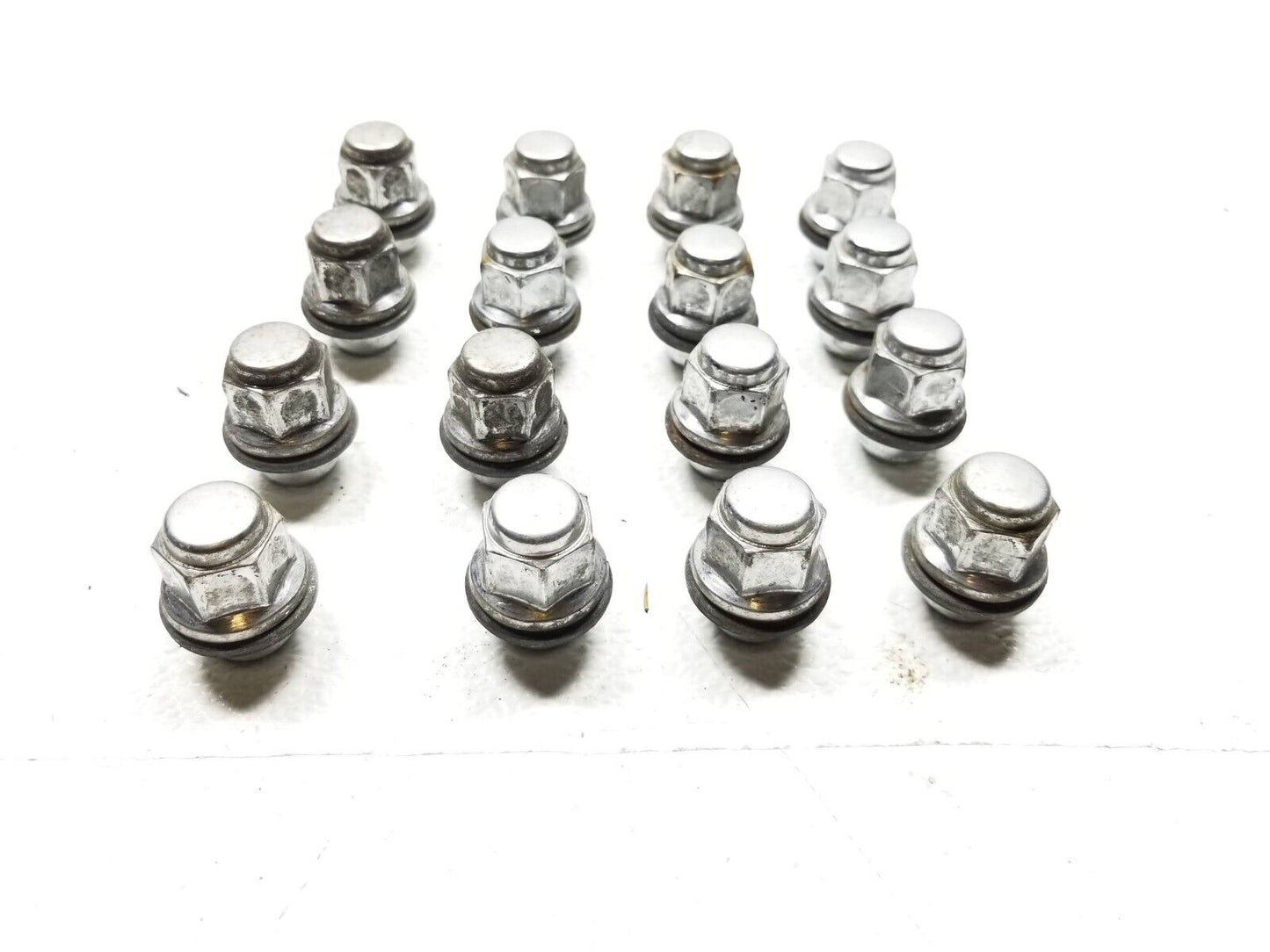 11 12 13 14 15 Toyota Prius Wheel Nut Lug 16pcs OEM