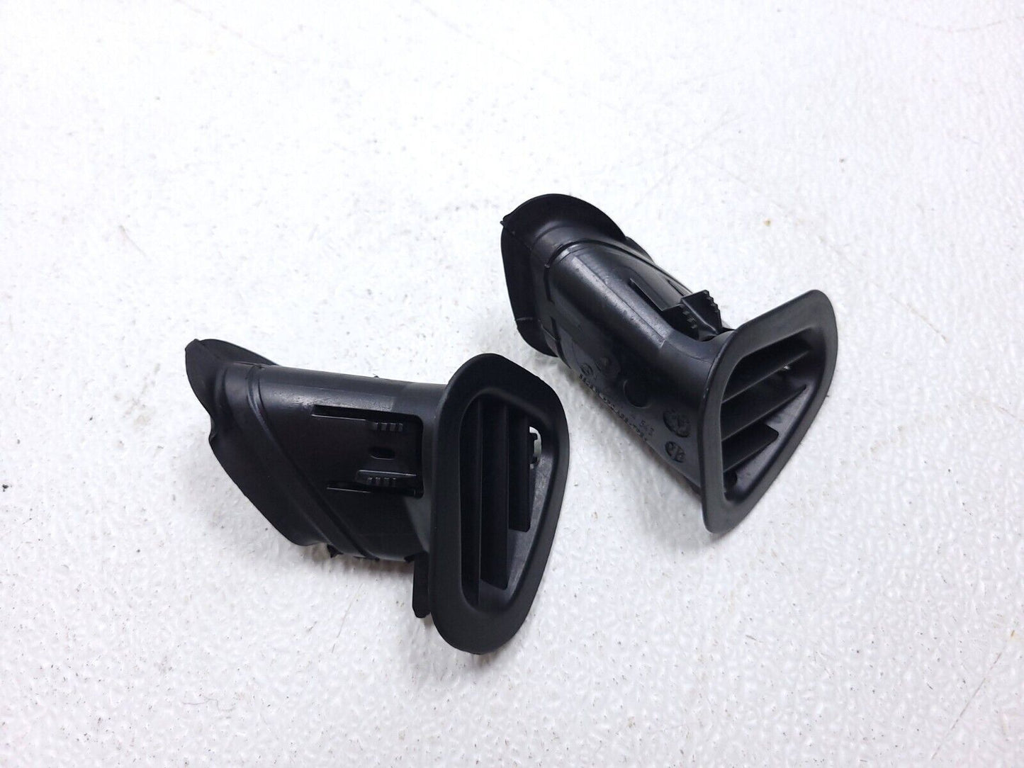 06 07 08 09 10 11 Mercedes Ml500 Dash Defroster Air Vent Left & Right Pair OEM
