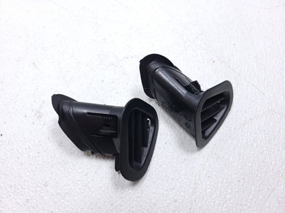 06 07 08 09 10 11 Mercedes Ml500 Dash Defroster Air Vent Left & Right Pair OEM