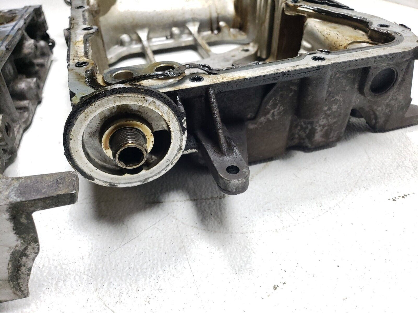 12 13 14 15 Nissan Rogue Engine Upper Oil Pan OEM ✅ 79k Miles.