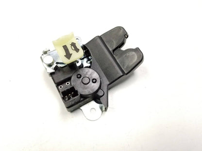 2013 - 2016 Hyundai Genesis Trunk Lid Lock Latch Actuator OEM