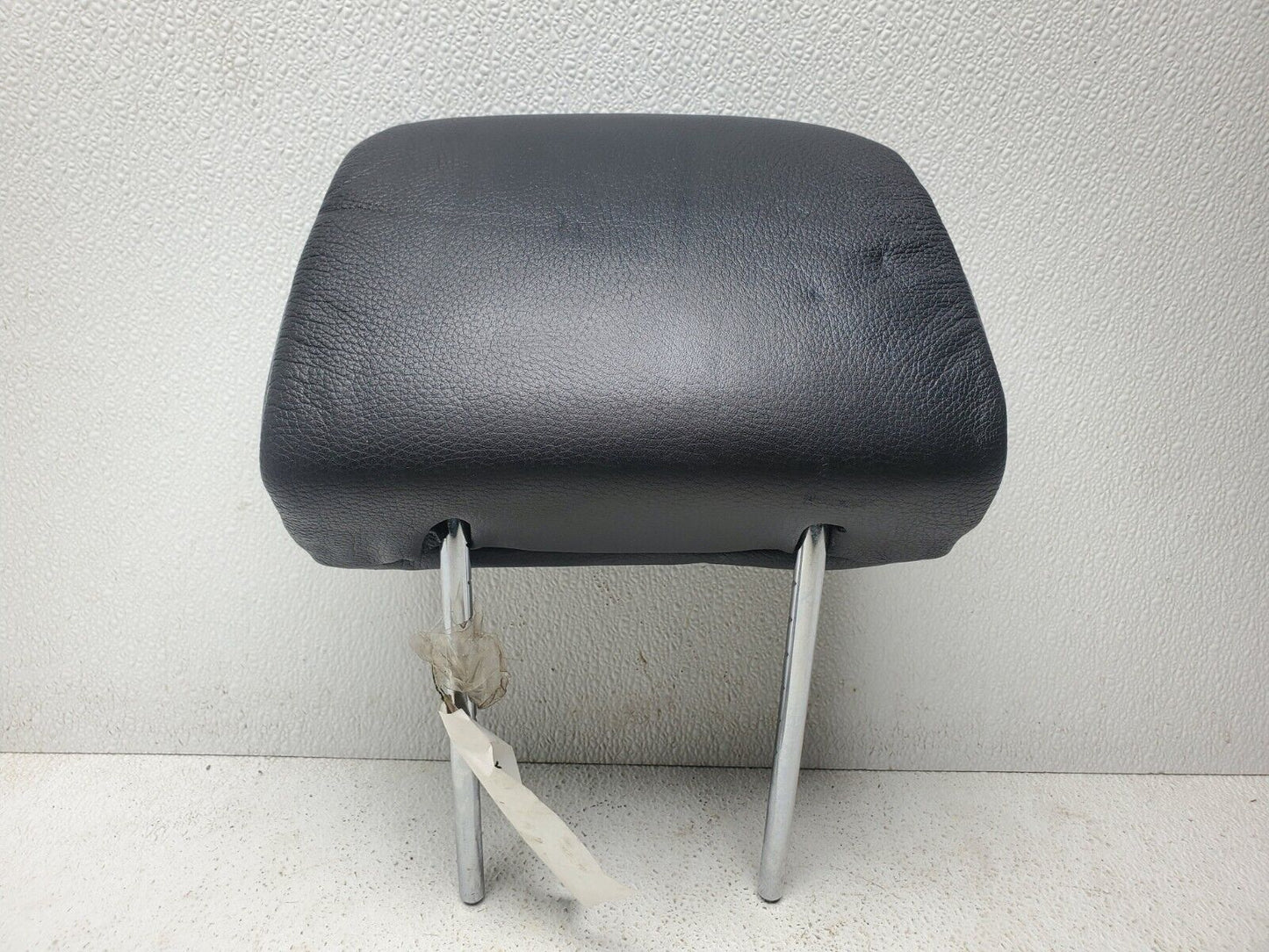 04 05 06 2004 BMW X5 Front Right Seat Headrest Leather OEM