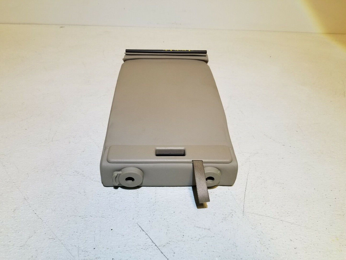06 07 08 09 Range Rover Sport Rear Seat Armrest OEM