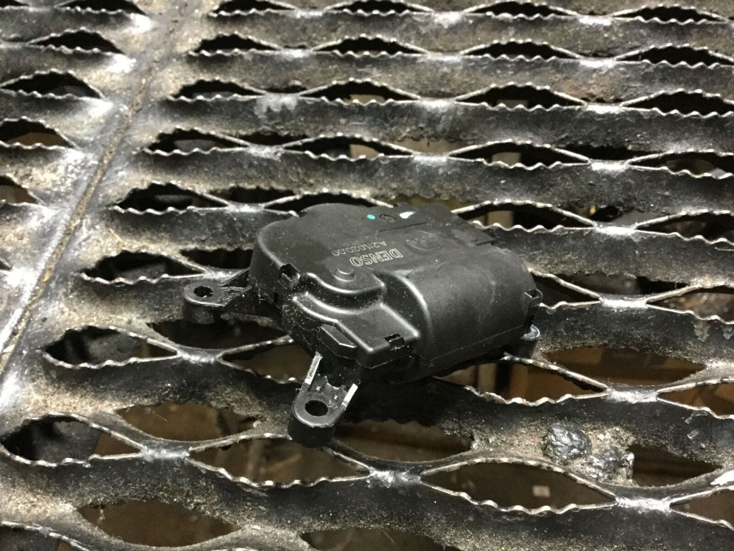 15 16 17 Jeep Renegade A/c Core Actuator Servo Flap Motor OEM