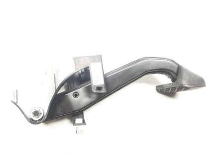 12 13 14 Mercedes-benz C300  Brake Pedal 2042902001 OEM