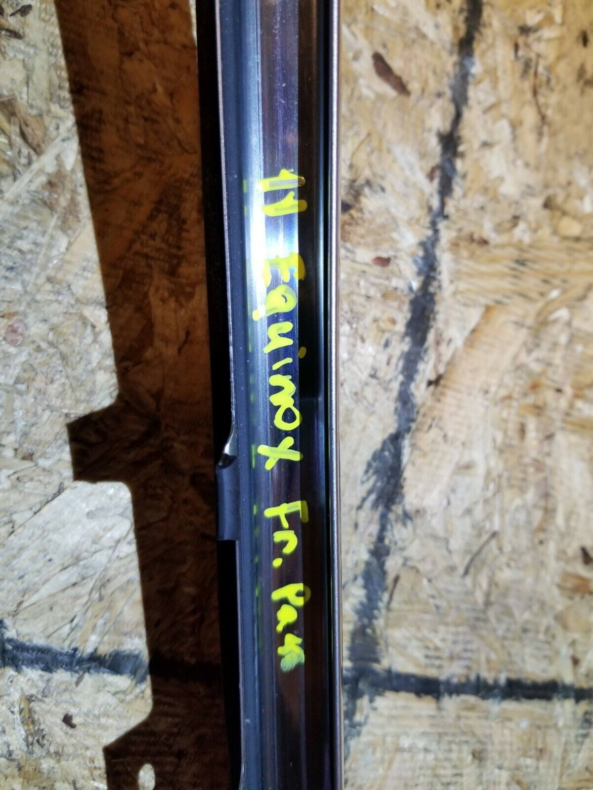 10 - 13 Chevy Equinox Front Door Window Belt Molding Passenger Side Right OEM