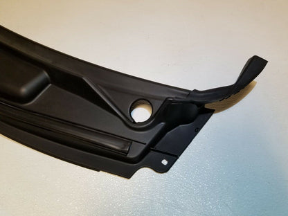 10 11 12 Hyundai Genesis Coupe Windshield Wiper Motor Cowl Trim Panel OEM