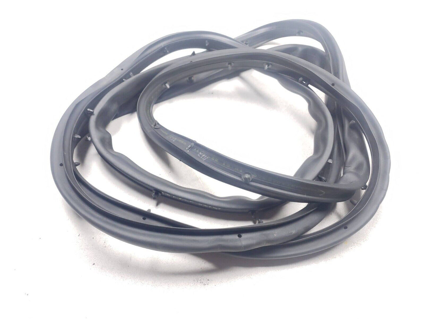 11 12 13 Buick Lacrosse Rear Outer Door Weatherstrip Seal Right Pass Side OEM