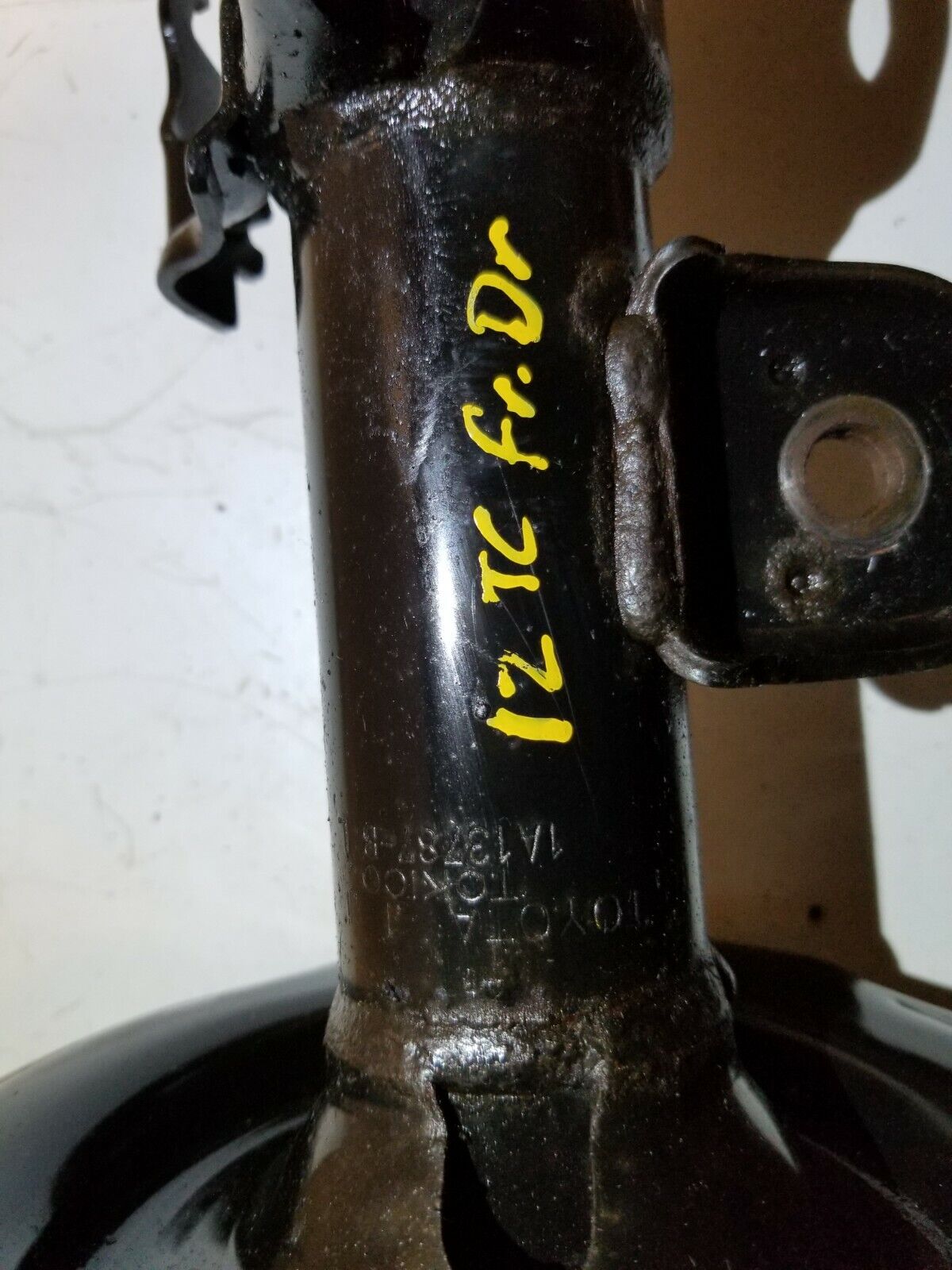 11 12 13 14 15 16 Scion Tc Front Left Drievr Shock Strut Absorber OEM