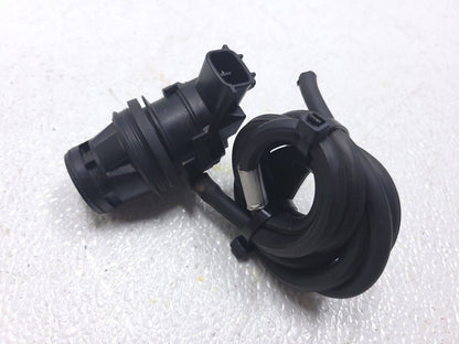 13 14 15 16 Audi A4 S4 Windshield Washer Pump 860310-9220 OEM
