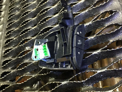 06 07 08 Acura Rl Steering Wheel Cruise Control Switch OEM D41