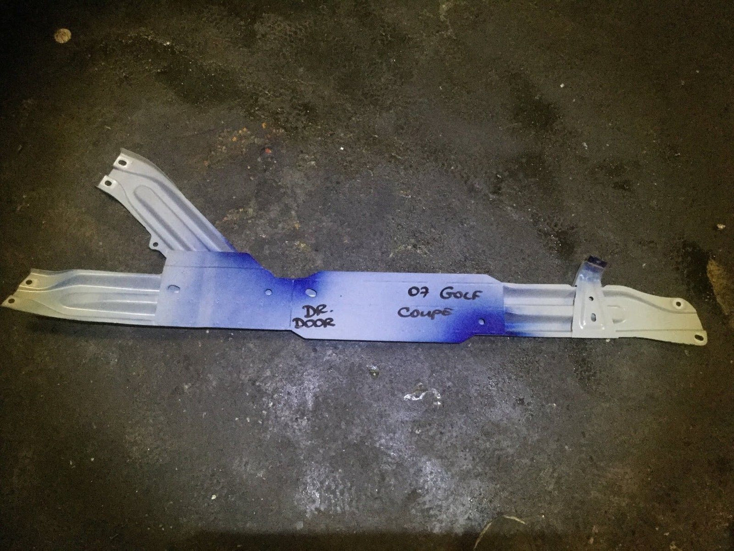 06 07 08 09 Volkswagen Golf Rabbit Coupe Left Driver Door Reinforcement Bar OEM