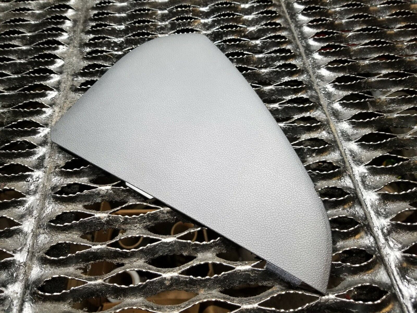 2013 2014 2015 2016 Audi A4 Dash End Cap Cover Trim Left Driver Side OEM