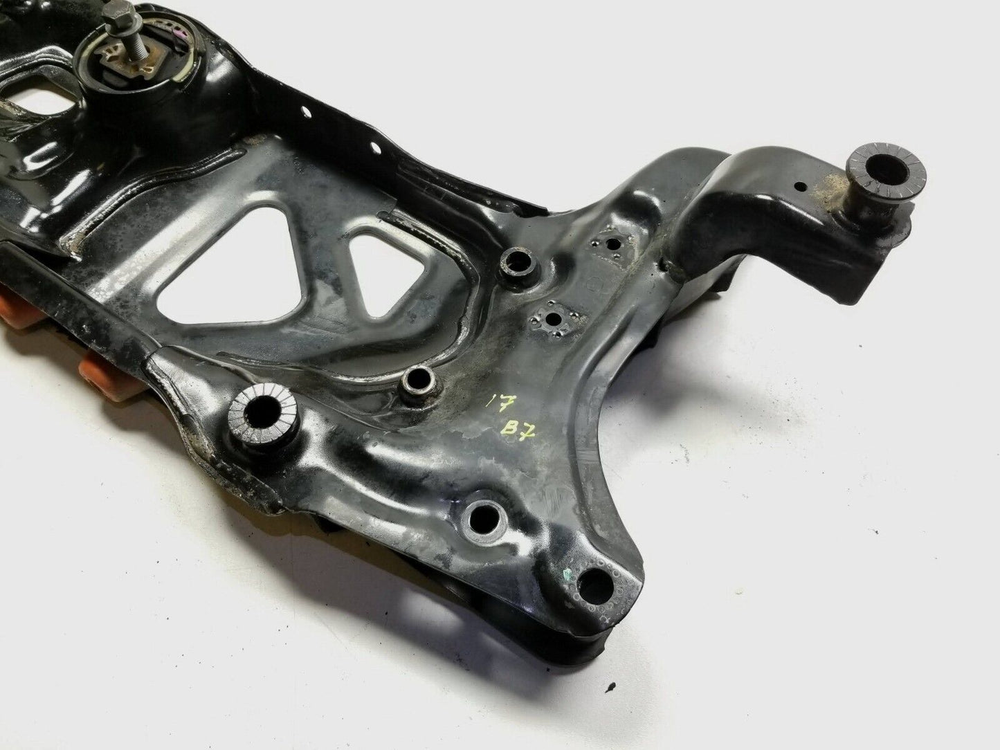 12-19 Volkswagen Passat B7 Front Crossmember K-frame OEM