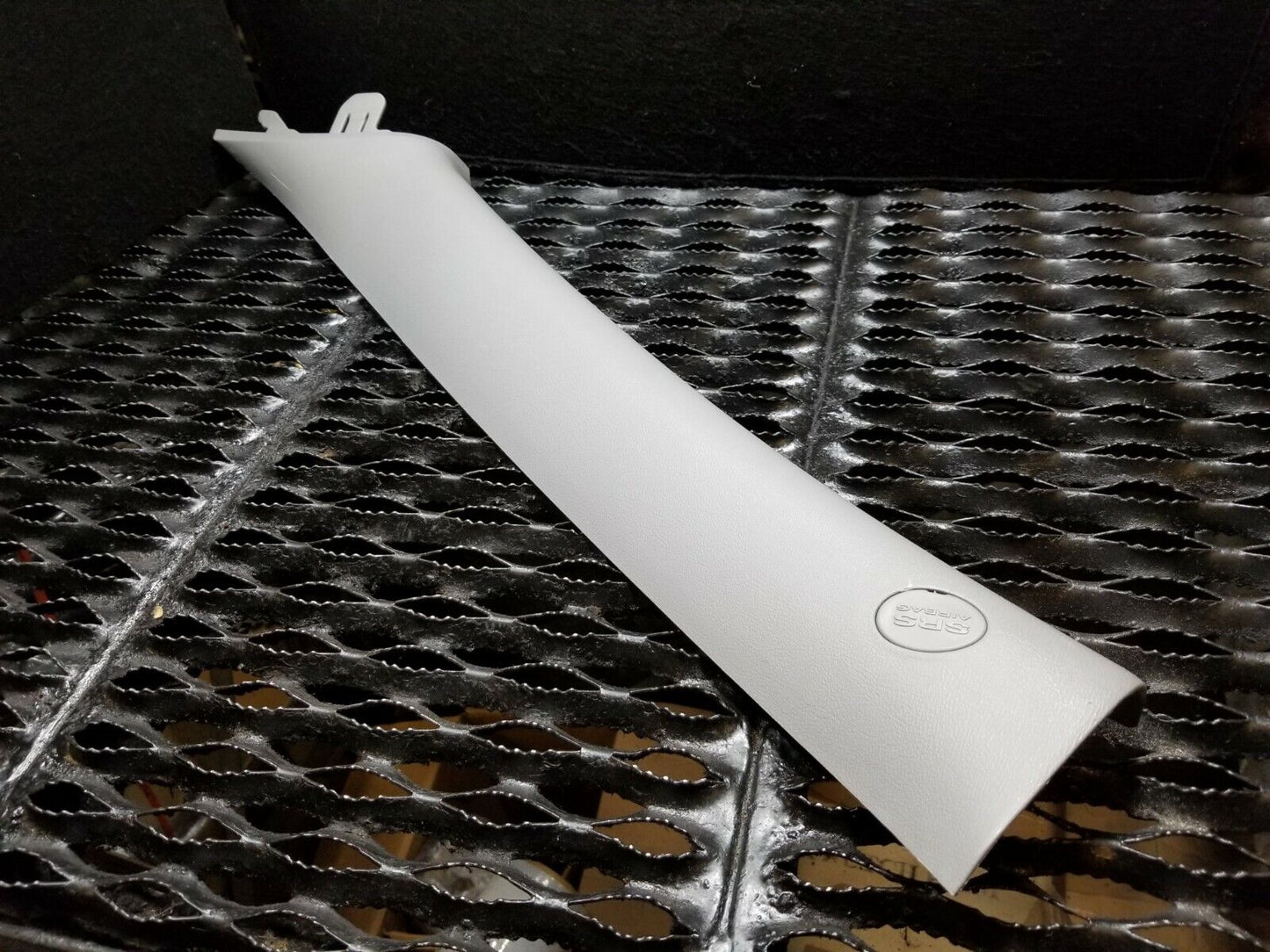 2007 - 2010 Hyundai Elantra Windshield A Pillar Trim Driver Side Left OEM