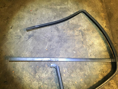 98 99 00 01 Mercedes W163 Ml320 Rear Passenger Outer Weahetstrip Seal OEM D34