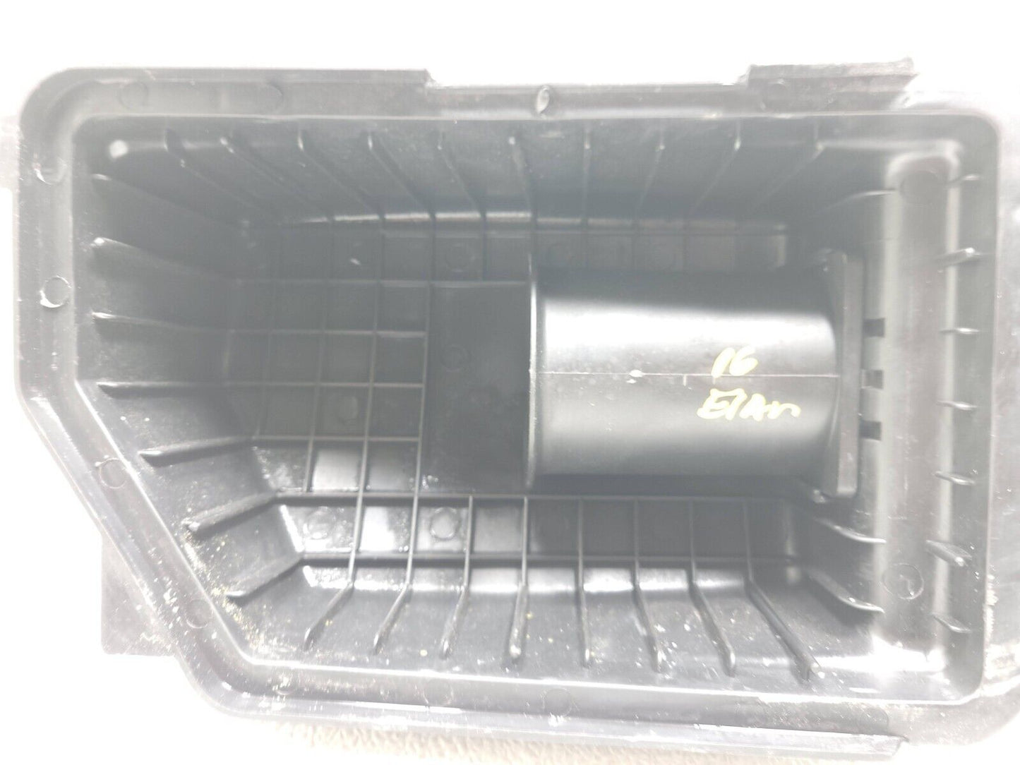 14 15 16 Hyundai Elantra Air Filter Cleaner Housing 1.8l OEM Sdn