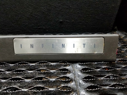 04 05 06 07 Infiniti QX56 Rear Right Pass Door Sill Scuff Step Plate Trim OEM