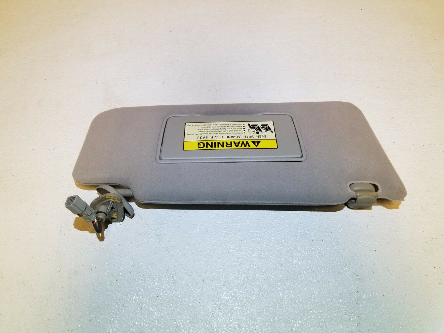 05 06 07 08 Acura Rl Sun Visor Right Pass Side OEM