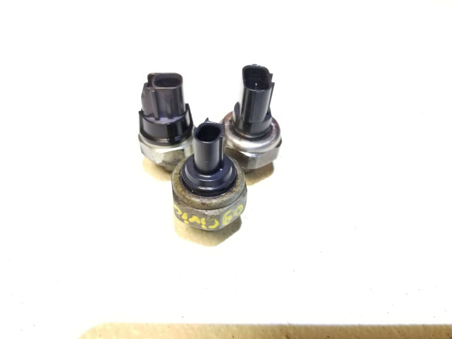 07 08 09 10 11 Honda Civic 1.8l Engine Oil Pressure Sensor 3pcs OEM