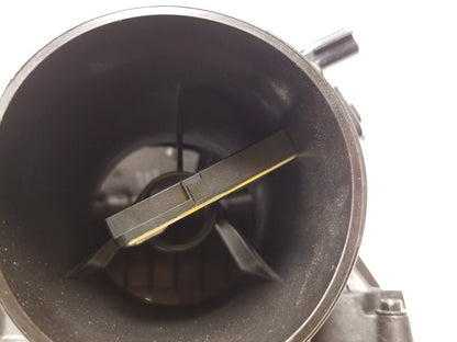 18 19 20 21 Chevrolet Equinox Maf Sensor W/ Cleaner Box OEM