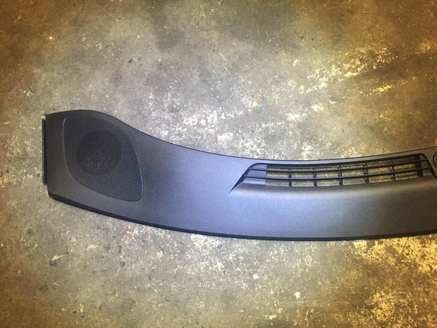 11 12 13 14 Dodge Avenger Front Dash Defrost Grille Trim 1123387x OEM D37