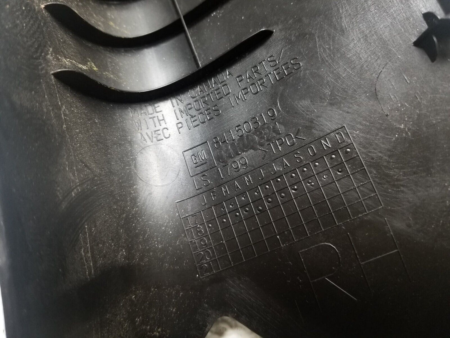 16 17 18 19 20 Chevrolet Camaro Windshield Pillar Trim Cover Pass Right OEM 47k