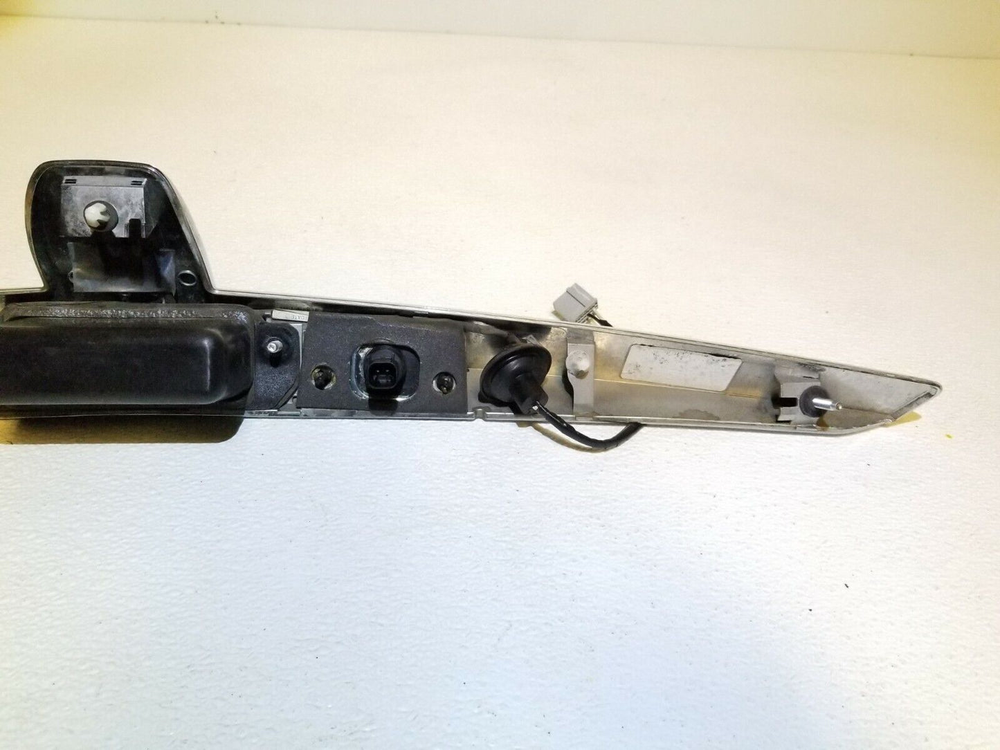 09 10 11 12 Lincoln MKS Trunk Lid Chrome Molding OEM